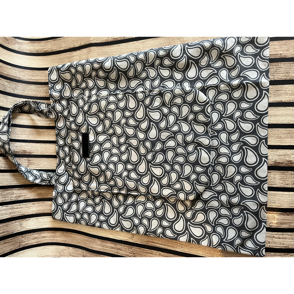 Fabric folding tote bag