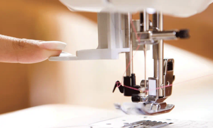 Brother Innov-Is NV15 Sewing and Quilting Machine