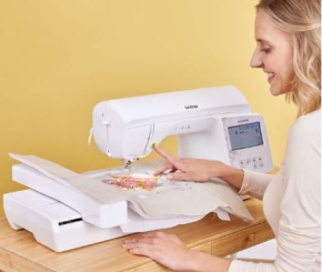Brother Innov-Is NV880E Embroidery Machine