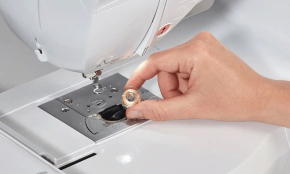 Brother Innov-Is NV880E Embroidery Machine