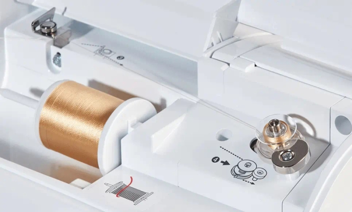 Brother Innov-Is NV880E Embroidery Machine
