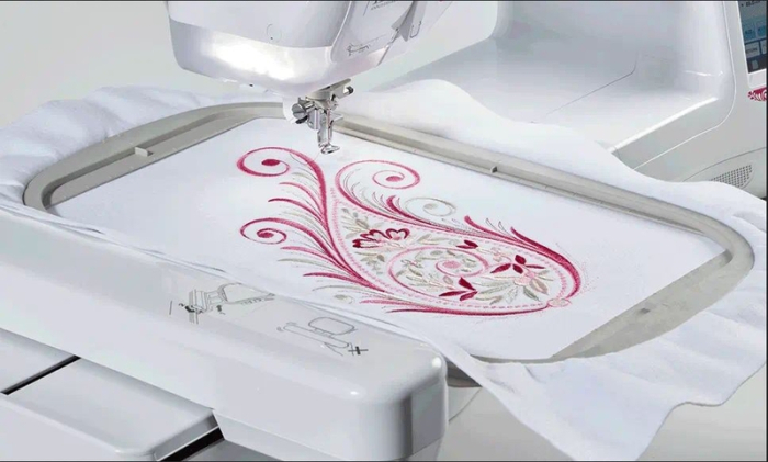 Brother Innov-Is V3LE Embroidery Machine