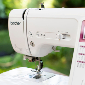 Brother Innov-Is A50 Sewing and Quilting Machine