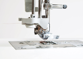 Brother Innov-Is F420 Sewing and Quilting Machine