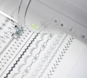 Brother Innov-Is VQ2 Sewing and Quilting Machine