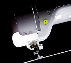 Brother Innov-Is VQ2 Sewing and Quilting Machine