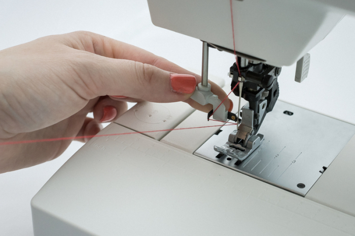 Gritzner Tipmatic 6122 IDT Heavy Duty Sewing Machine