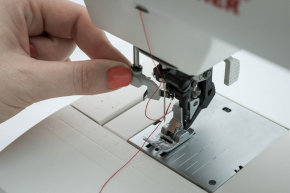 Gritzner Tipmatic 6122 IDT Heavy Duty Sewing Machine