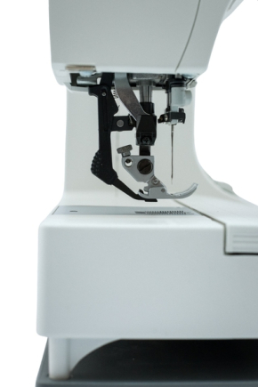 Gritzner Tipmatic 6122 IDT Heavy Duty Sewing Machine